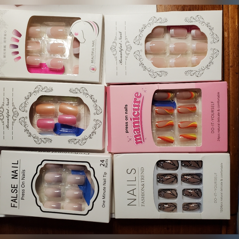 6 sets of press-on/glue nails